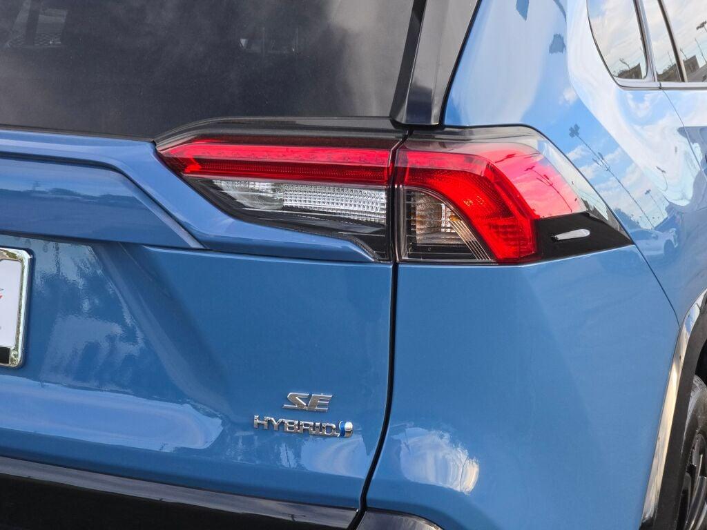 Bumper Kit | TOYOTA RAV4 HYBRID SE 2022 Bumper Kit | TOYOTA RAV4 HYBRID SE 2022