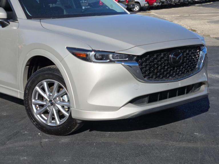 2018 Mazda CX-5 Touring photo 4