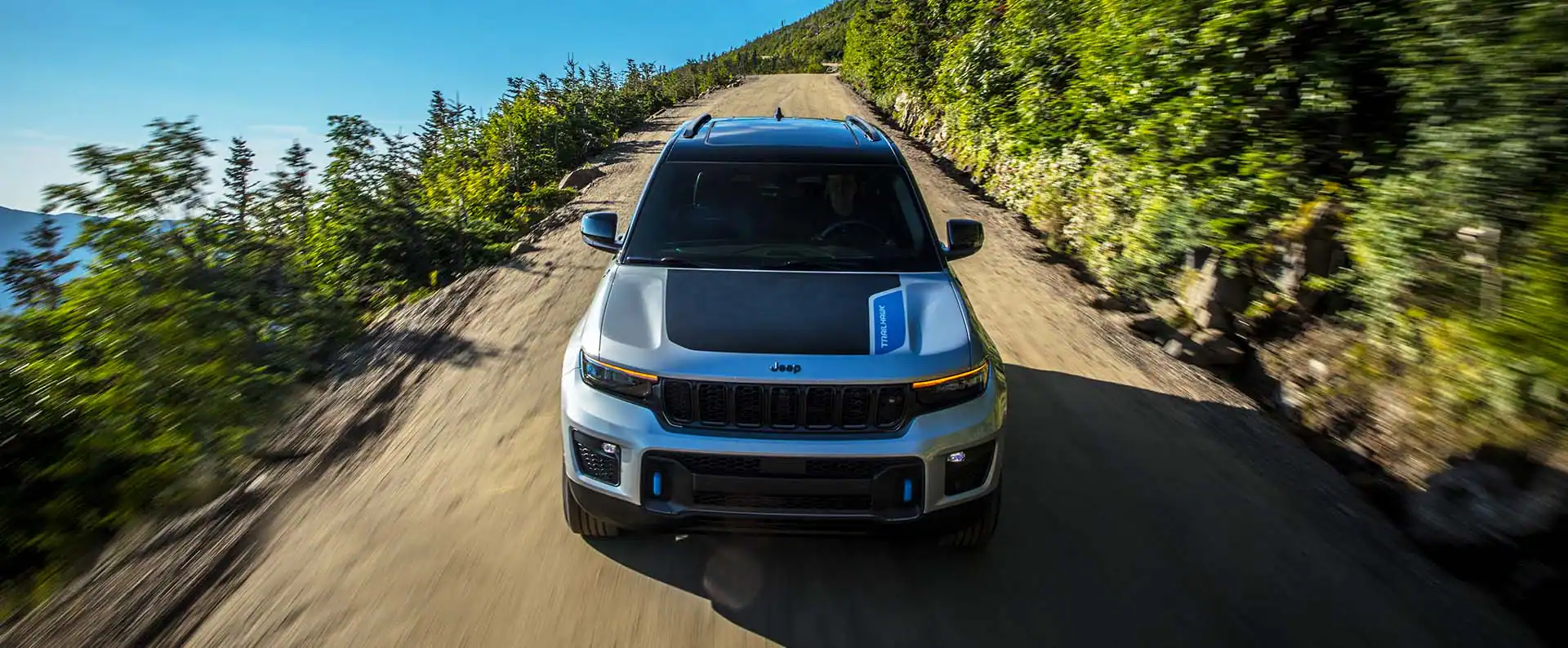 2025 Jeep Grand Cherokee Engine Bay